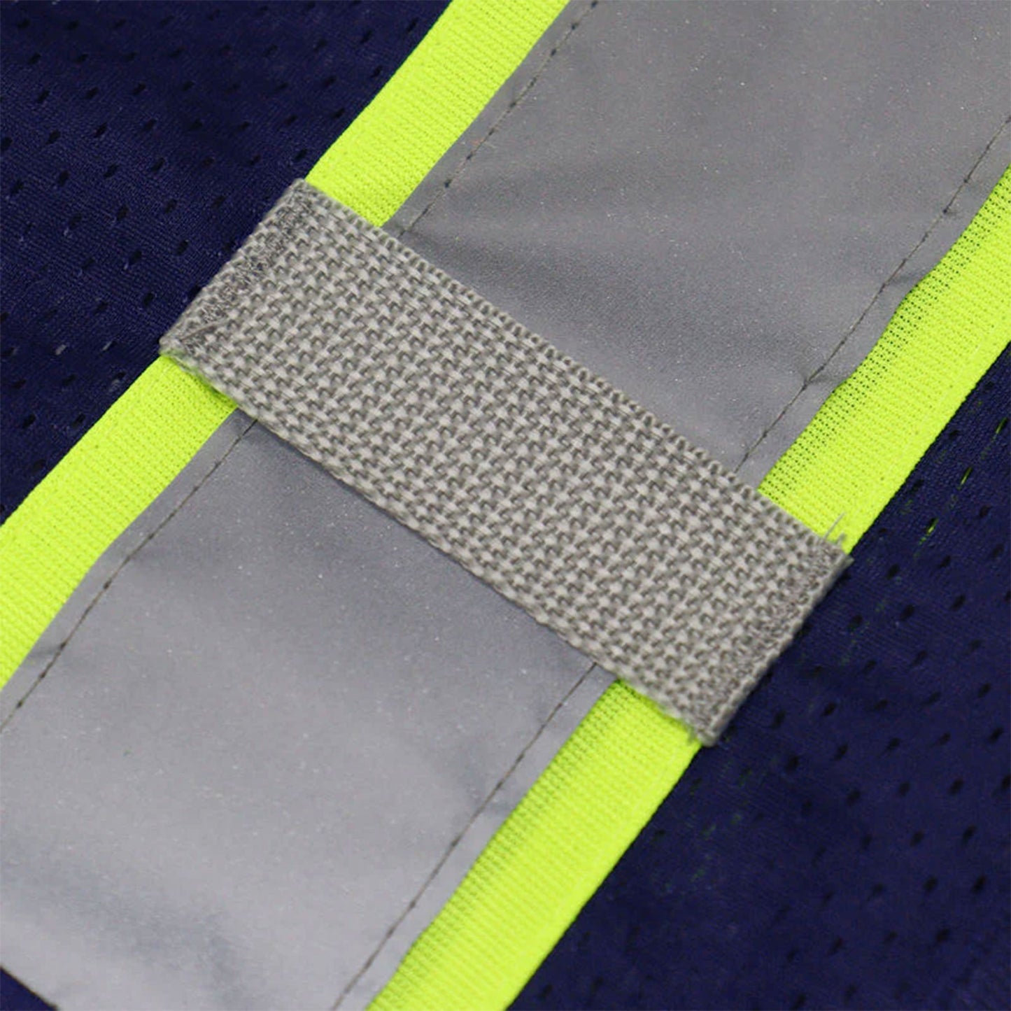 Multi-Pocket Safety Vest – Durable and Reflective with 4 Pockets